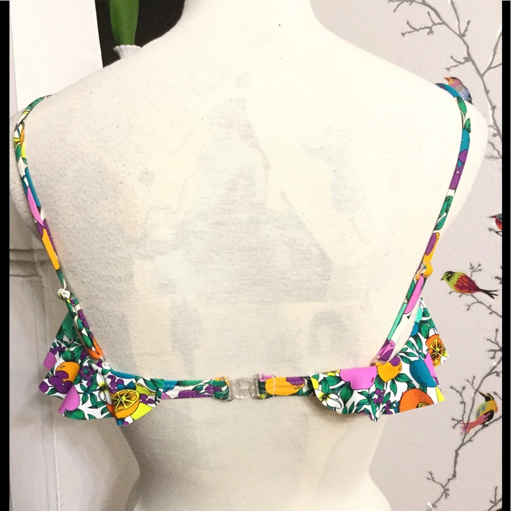 ASOS All About Eve Fruity Floral Swim Top AU 10 - Picture 4 of 5
